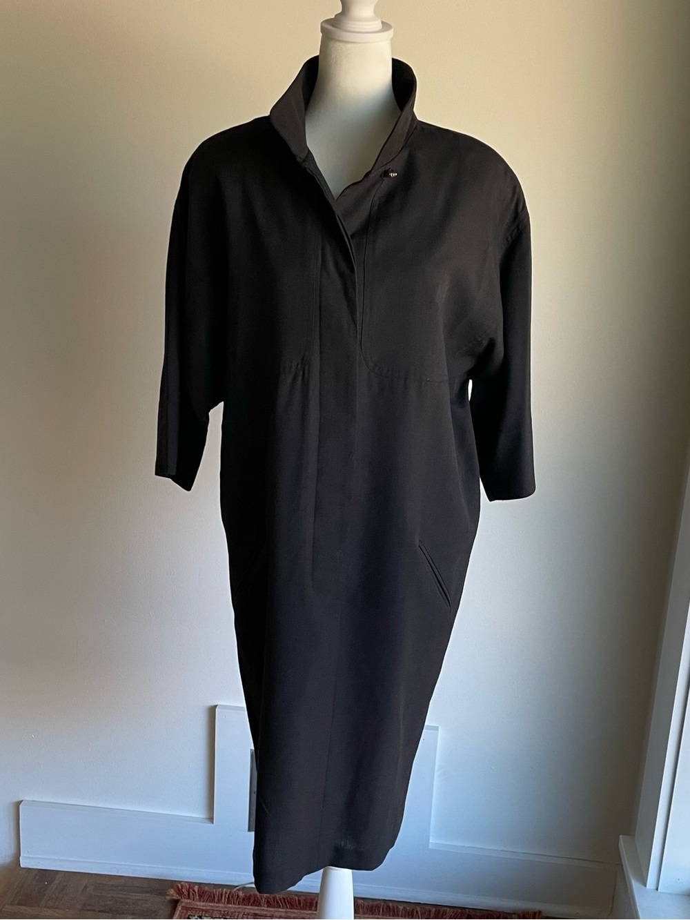 VTG Saks Fifth Avenue Studio Black Cocoon Shirt Dress 80s Size 10 Minimalist